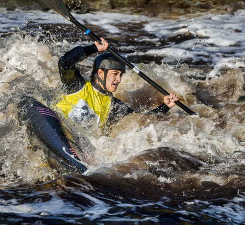 Struggling-to-stay-afloat by David Price