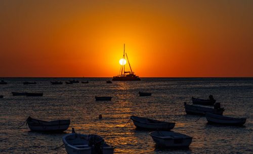 Paul Rathbone-Trapping-the-Sun