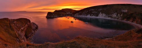 Lulworth-Cove by Tom Stenhouse