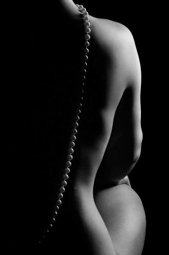 Keith Snell-Sitting-With-Pearls