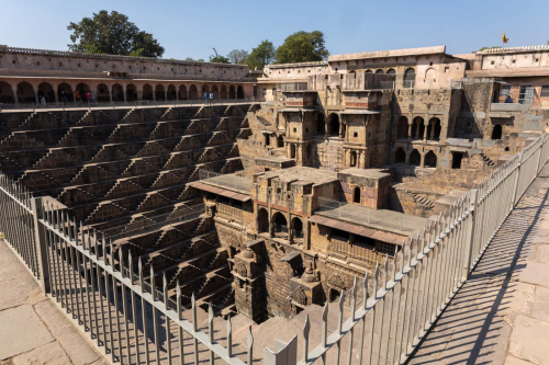 Chand-Baori-Stepwell by Tom Stenhouse