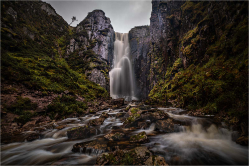 Wailing-Widow-Falls by Ken Rennie