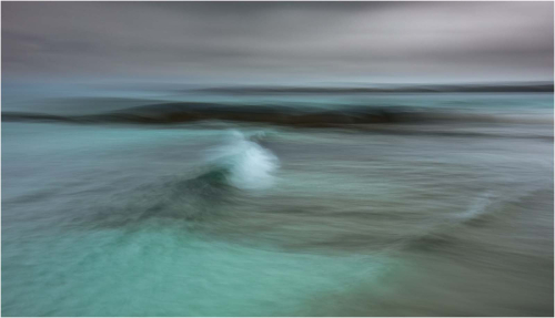 Iona-wave by Tony Melling